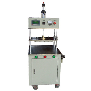 RJ-3600鈣塑箱鉚釘鉚接機(jī)